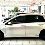 Volkswagen Golf Tech R full